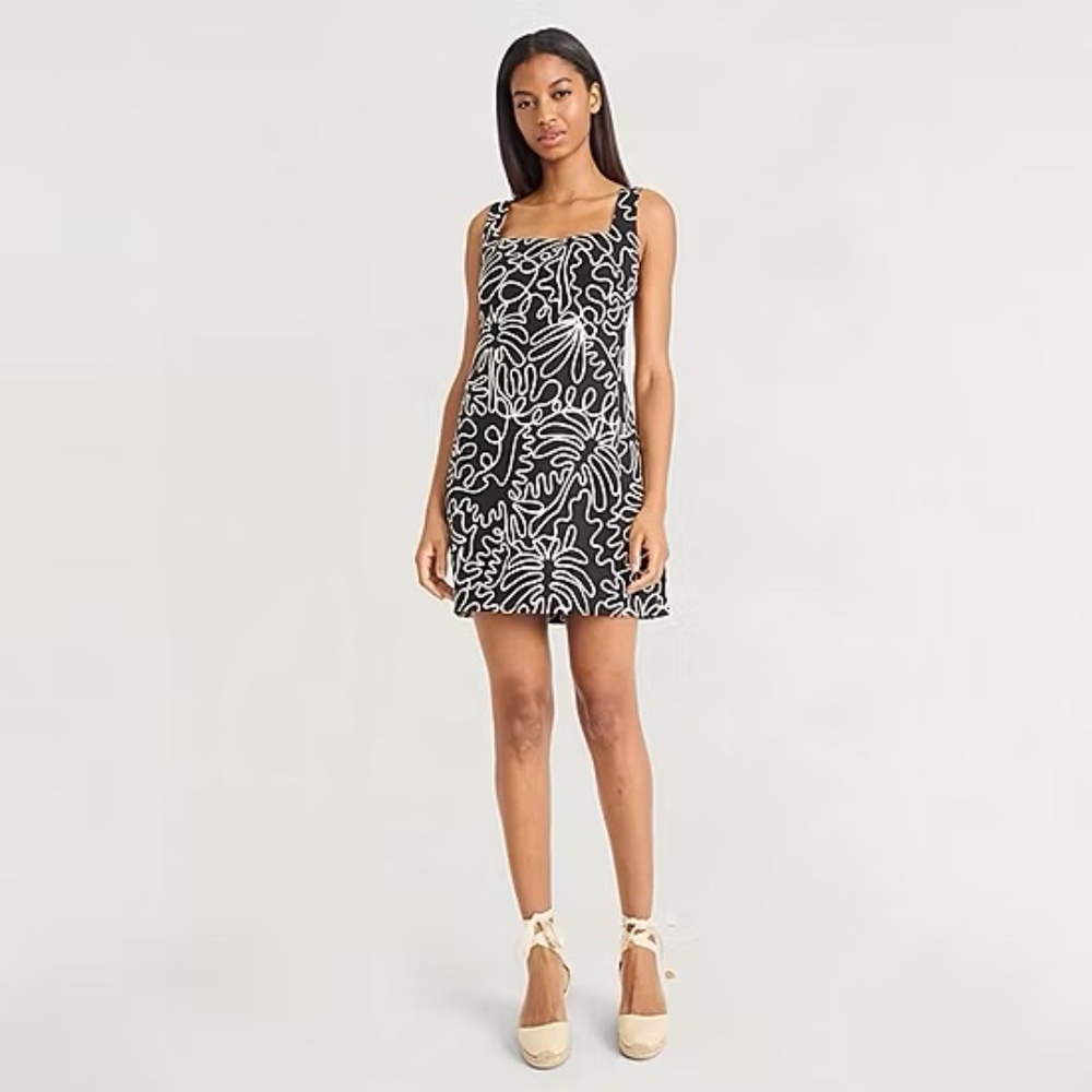 NWT Clover and Sloane Women's Sleeveless Floral Shift Dress Size 10